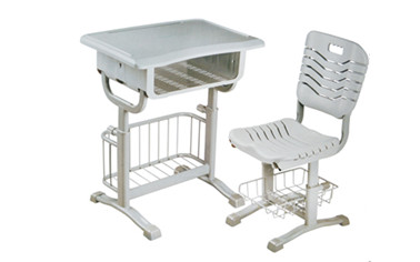 课桌椅具有升降功能